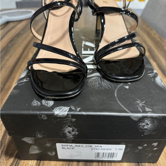 INEZ Sofia Sandals 7.5 - Picture 2 of 6